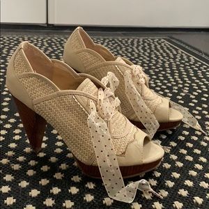 Poetic License Nude Heels